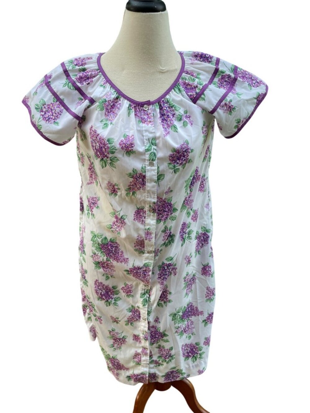 Vintage MuMu Floral Nightgown Dress M Lilac Print Snap Front Size Medium Womens